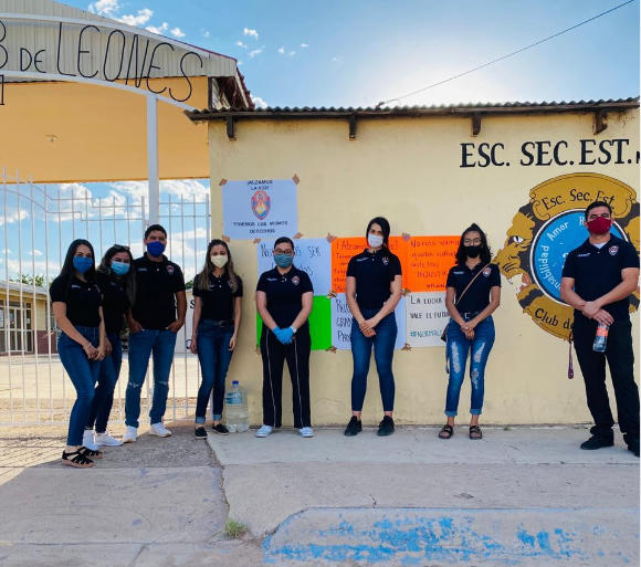 Exigen estudiantes la restitución de Javier Núñez como director de la  Extensión Nuevo Casas Grandes de la Normal Superior tras su destitución  desde Chihuahua |