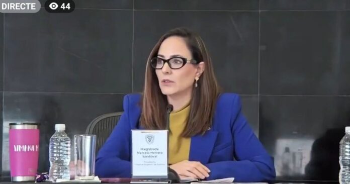 photo_4965627045320788779_y