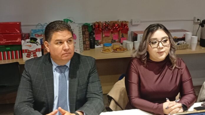 photo_5046811221524417345_y