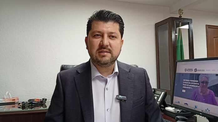 photo_4949757437514812467_y