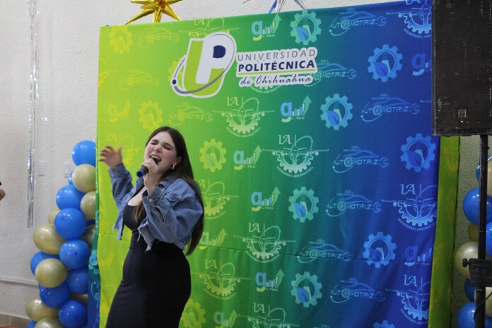 Clarisa Loya 4